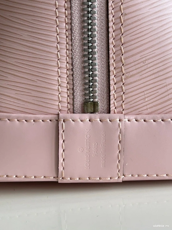 WIS VUITTON PM ALMA LOUIS 0828